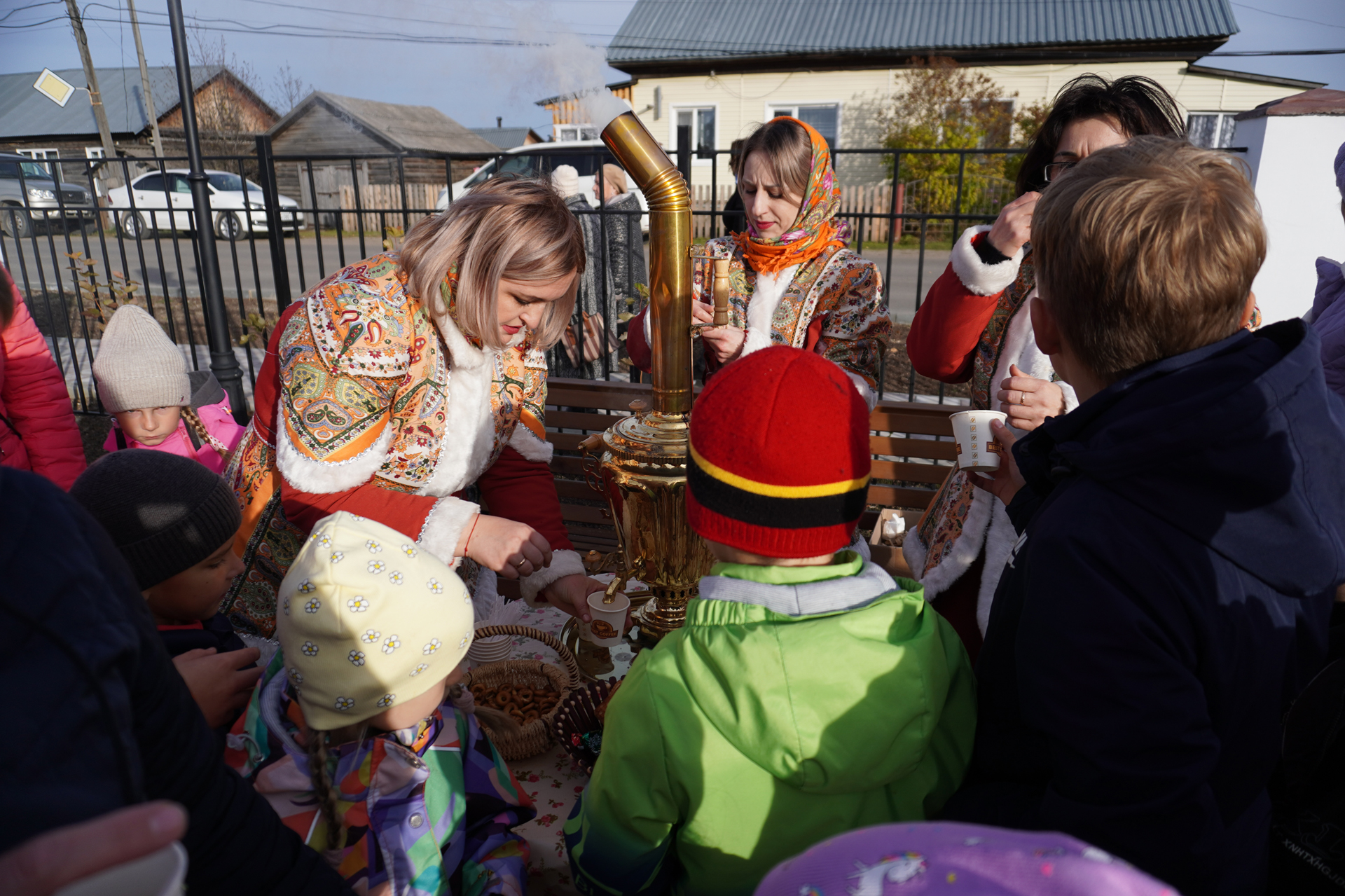 Добро пожаловать, молодожены!.